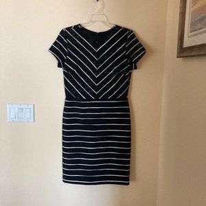 Banana Republic Black White Striped Short Sleeve Scuba Feel Sheath Dress